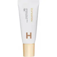 Hourglass Veil Hydrating Skin Tint - Foundation