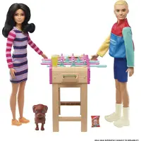 Barbie Mini-lekset med tillbehr fr husdjur och fungerande fotbollsbordsspel och temapresent fr 3 till 7-ringar