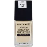 wet n wild Photo Focus Flytande foundation 30 ml Soft Ivory