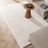 Studio Clarice Ullmatta | Giselle Circles vit hos Volero | 120x170 cm | Ull | Asymmetrisk | Rektangulär | Låg lugg