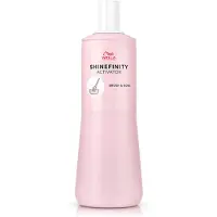 Wella Shinefinity Activator 2% Brush & Bowl Professionell hårtoning 1000 ml