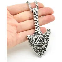 Varia Design Valknut Spear halsband