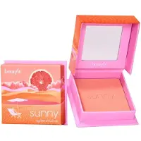 Benefit BOP Sunny Blush - matt, varmt korallfärgat rouge