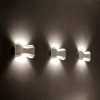 Selene Design vägglampa IONICA, dimbar, Vitt / opal, Hall, Metall, Vägglampa, vägglampa inomhus
