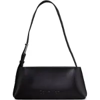 Calvin Klein Margaux Axväska Läderhandväska