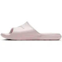 Nike Victori One