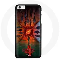 MANIACASE Coque pour Iphone 7 Stranger Things Saison 4 Affiche Equipages de la Nouvelle Théorie
