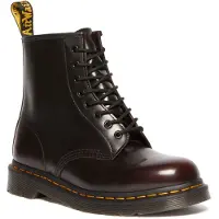 Dr. Martens för kvinnor. 41773600 Arcadia 1460 läderstövlar i Cherry Red (43), Hud, Karta, Nyckelband, Casual, Granat