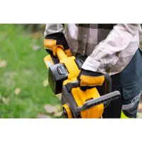 Stiga Elkedjesåg CS 300e Kit; 2x20 V; 30 cm; 2x4,0 Ah batteri; med vägghållare