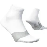 Feetures Elite Ultra Light Quarter White Socks, Size M