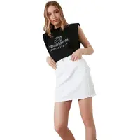 Trendyol TRENDYOLMİLLA Dam Vit Enfärgad Kort / Mini Penn kjol Penn kjol Kjolar