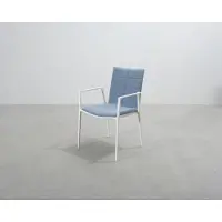 Lammhults Archal karmstol ljusblå