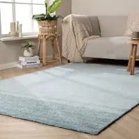 NATURL. Tvättbar matta | Clean ljusblå hos Volero | 120x170 cm | Polyester | Enfärgad | Rektangulär | Låg lugg