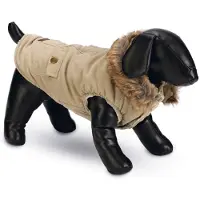 Designed By Lotte Philos Hundjacka