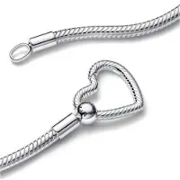 Pandora Moments Snake chain sterling silver halsband with heart clasp 393377C00-45