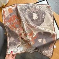Simple and warm 53 cm Fyrkantig Sjal 100% Ren Äkta Siden Sjal för Kvinnor Foulard Liten Hals Vår Nytt Märke Tryck Sjalar Hijab Bandana Real Silk 53x53cm gray