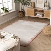 Rugaia Tvättbar matta | Myrre rosa/vit hos Volero | 80x150 cm | Återvunnen polyester | Med kant | Rektangulär | Låg lugg