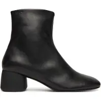 Vagabond SHOEMAKERS Stövlett 'Livia' svart