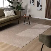 NATURL. Låg luggmatta | Essenza greige hos Volero | 120x170cm | Polypropen | Enfärgad | Rektangulär | Låg lugg