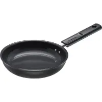 Fiskars Hard Face Stekpanna Med Non-stick-beläggning 20 Cm