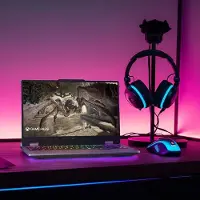 Lenovo LOQ 15i i7-24GB-1TB-RTX 5060 + Backpack Fjortonde generationens Intel Core i7-14700HX-processor E-kärnor upp till 3,90 GHz P-kärnor upp till 5,50 GHz, Windows 11 Home 64, 1 TB SSD M.2 2242 PC