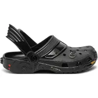 Crocs Batman x Classic Clog Batmobile Unisex Sneakers Svart Gul 210219-001 41-42
