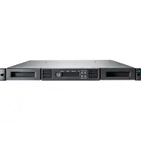 HP HPE Storage MSL 1/8 - Bandrobot - 144 TB / 360 TB - platser: 8 - LTO Ultrium (18 TB / 45 TB) - Ultrium 9 - högsta antal enheter: 1 - Fibre Channel - kan monteras i rack - 1U - streckkodsläsare