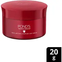 Pond's Age Miracle Rynkkorrektor Dagkräm 20g Med SPF 15 PA++ För Strålande Ungdomlig Hud & Vård av Fina Linjer