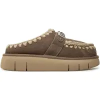 Mou för kvinnor. MU.FW531001A Bounce träskor läder träskor metall logo, taupe (37), Hud, 3 till 5 cm, Ingen, Casual
