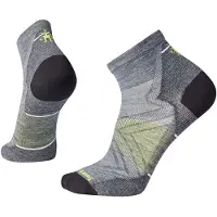 Smartwool - Trail running kläder - Run Zero Cushion Ankle Socks Medium Gray för UnisexUll - Storlek 34-37 - Grå