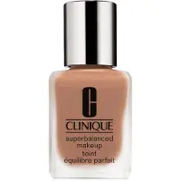 Clinique Superbalanced Fluid #12-honungsbeige 30 ml