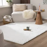 NATURL. Fluffig matta | Comfy Supreme vit hos Volero | 140x200 cm | Polyester | Enfärgad | Rektangulär | Hög lugg