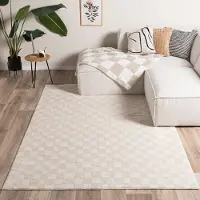 FRAAI Japandi-matta | Yori Checkerboard gräddvit hos Volero | 160x230 cm | Polyester | Block | Rektangulär | Hög lugg