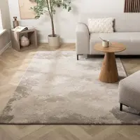 Studio Clarice Industriell matta | Raphael beige/taupe hos Volero | 133x195 cm | Polypropen | Asymmetrisk | Rektangulär | Hög lugg