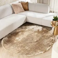 FRAAI Rund fluffig matta | Glorious champagne/gräddvit | Ø 160 cm | Polyester | Enfärgad | Rund | Hög lugg