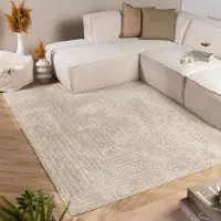 FRAAI Skandinavisk matta | Lova Frames beige hos Volero | 200x290 cm | Polyester | Enfärgad | Rektangulär | Hög lugg