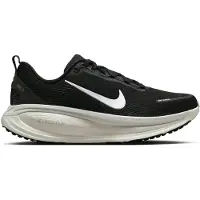 Nike Springsko 'Vomero 18' svart / vit