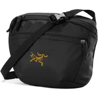 Arc'teryx - Väskor - Mantis 2 Waist Pack 24K Black för Unisex - Svart