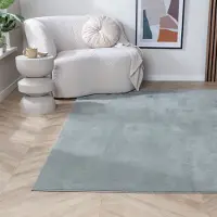 NATURL. Tvättbar matta | Vivid grön hos Volero | 160x220 cm | Polyester | Enfärgad | Rektangulär | Låg lugg