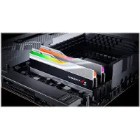G.Skill Trident Z5 RGB - DDR5 - sats - 32 GB: 2 x 16 GB - DIMM 288-pin - 6400 MHz / PC5-51200 - CL32 - 1.4 V - ej buffrad - icke ECC - silver-metallic