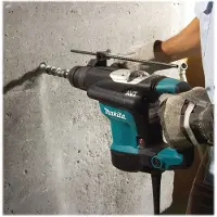 Makita Borrhammare HR3210C; 5,5 J; SDS-plus