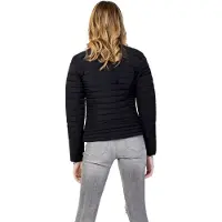 GUESS Vona Vadderad Jacka