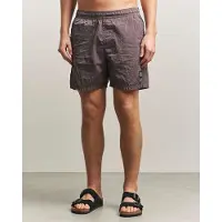Stone Island Ss26 Nylon Metal I Econyl Logga Mellanhög Midja Dragsko Badshorts Herr badshorts L1S15B100004S0043-V008F S