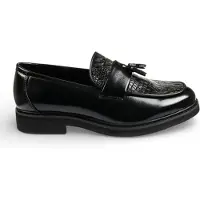 Infinity Leather Herr Loafers med svart konstläder och tofssula i textur