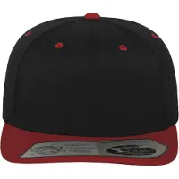 Flexfit 110 Fitted Cap Svart Man