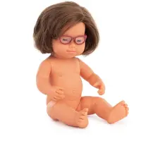Miniland Europeisk Babydocka Med Downs Syndrom Och Glasögon 38 Cm