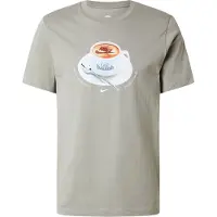 Nike T-shirt 'CAFE SWOOSH MUG' blå / karamell / oliv / vit