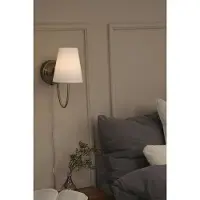 Markslöjd Vägglampa Amar, Vitt / opal, Vardagsrum / matsal, Textil / tyger / siden, Modern, Vägglampa, vägglampa inomhus
