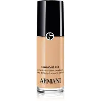 Giorgio Armani Smink AnsiktssminkningLuminous Silk Foundation 4.5 18 ml (24 056,00 kr / 1 l)