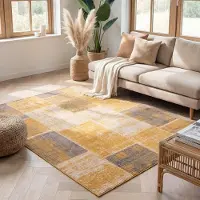 FRAAI Patchwork matta | Spring Patchwork gul/taupe hos Volero | 140x200 cm | Polypropen | Lappteknik | Rektangulär | Låg lugg